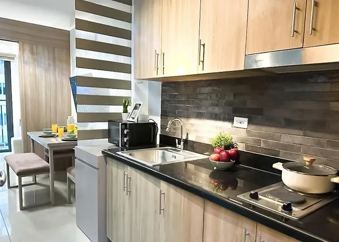 Staycation Near Moa And Airport -cay Aparthotel *