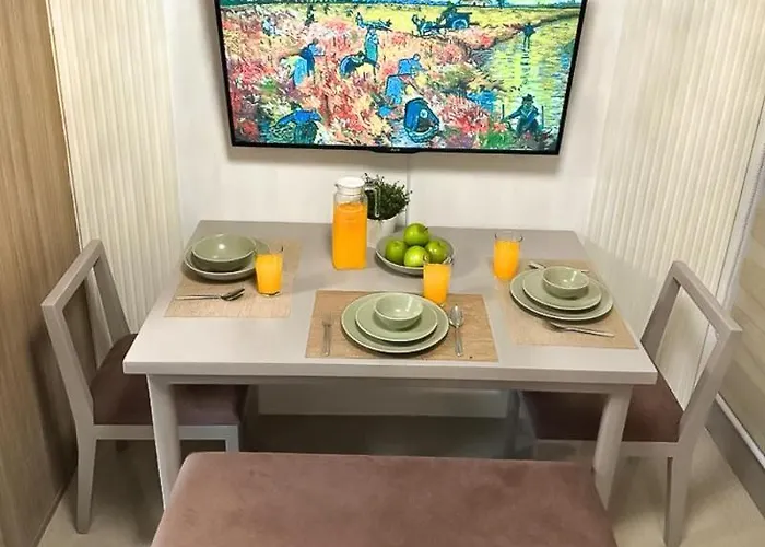Aparthotel Staycation Near Moa And Airport -cay