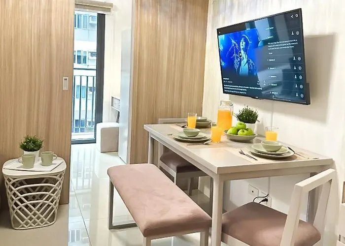 Staycation Near Moa And Airport -cay Aparthotel
